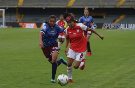  ?? / JUAN PABLO PINO - PUBLIMETRO ?? Las jugadoras piden que se les respeten los acuerdos y contratos.