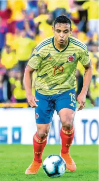  ??  ?? Luis Fernando Muriel suma cinco tantos con la Selección Colombia y Duván Zapata ajusta tres. Ambos estarán en la ofensiva de la Tricolor ante Chile.