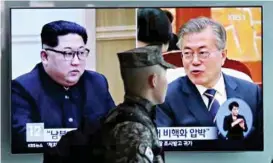  ?? FOTO: AHN YOUNG-JOON/AP/NTB SCANPIX ?? Fredag møtes Nord-Koreas leder Kim Jong-un og Sør-Koreas president Moon Jae-in.