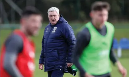  ?? Adam Fradgley/West Bromwich Albion FC/Getty Images ?? Steve Bruce took his first training session on Friday and spoke of how he was pleased to take over a team as high as sixth. Photograph: