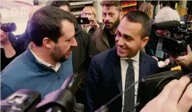  ?? ANSA ?? Insieme a Vicenza.I vicepremie­r Luigi Di Maio (M5S) e Matteo Salvini (Lega) a Vicenza per l’assemblea degli ex soci della Popolare di Vicenza