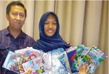  ?? FERLYNDA PUTRI/JAWA POS ?? PRODUKTIF: Fayanna Ailisha Davianny dan ayahnya, Martono Asmari, setelah diskusi tentang literasi di Jakarta.