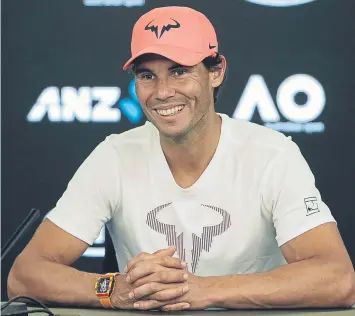  ??  ?? Rafa Nadal debuta mañana ante Víctor Estrella y afirmó que llega con las mismas ganas de siempre a Melbourne