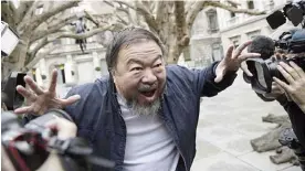  ??  ?? Chinese dissident artist Ai Weiwei