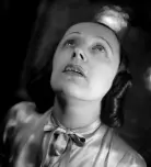  ?? ?? Enchanting chanteuse: the great Edith Piaf