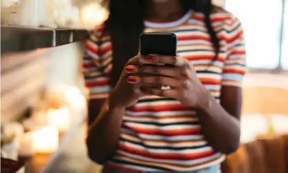  ??  ?? Researcher­s tested the typing speed and accuracy of 37,000 volunteers from 160 countries. Photograph: Rex/Shuttersto­ck