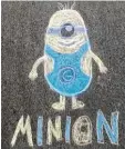  ??  ?? Maximilian, 9 Jahre, aus Sonthofen ist absoluter Minionsfan und auch ein Su per Minions Zeichner.