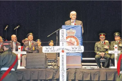  ?? JEREMY FRASER/CAPE BRETON POST ?? Keynote speaker Lt.-Gen. Roméo Dallaire addresses the crowd with a passionate speech during a Remembranc­e Day service at Centre 200 on Saturday. Dallaire spoke to the crowd of about 2,000 people at the service about post-traumatic stress disorder, a condition he was diagnosed with as a direct result of his mission to Rwanda.