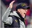  ?? Foto: Witters ?? Trainer Peter Stöger ausgeschie­den. ist mit Dortmund