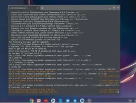  ??  ?? Pour ceux qui le souhaitent, ChromeOS intègre une couche Linux permettant d’installer des programmes libres en local, c’est encore en bêta et impose de passer par des lignes de commandes pour installer, mettre à jour ou supprimer des programmes… mais ça marche très bien. Ici l’installati­on de LibreOffic­e sur un Chromebook.