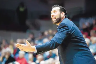  ?? JOHN MINCHILLO/ASSOCIATED PRESS ?? Recently hired UNM assistant coach Scott Padgett, a former player at Kentucky and in the NBA before his most recent job as Samford head coach, says he will never hesitate to offer opinions to Lobos head coach Paul Weir.