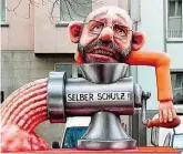  ??  ?? Martin Schulz faschiert sich selbst