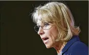 ?? TED S. WARREN / AP FILE ?? U.S. Education Secretary Betsy DeVos and the U.S. Department of Education say Texas for years violated federal law by denying students with disabiliti­es access to proper public education.