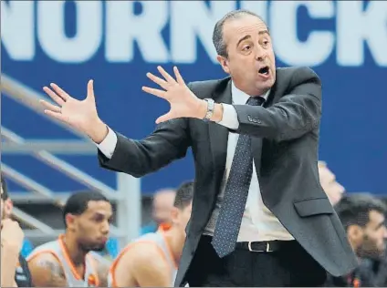  ?? FOTO: EFE ?? De vuelta Vidorreta regresa a Miribilla, esta vez como técnico del actual campeón de la Liga Endesa, el Valencia Basket