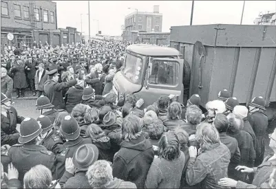  ??  ?? Picketers try to halt a lorry at Cartmore, Fife during the Miners’ strikes in 1972