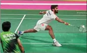 ?? PTI ?? Indian shuttler S Kidambi in action against Pakistan player Ali Murad during their Commonweal­th Games 2022 match, in Birmingham,UK, Friday
