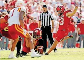  ?? [PHOTO BY STEVE SISNEY, THE OKLAHOMAN] ?? OU kicker Austin Seibert missed a field goal against Iowa State, but Lincoln Riley said he still has confidence in his kicker.