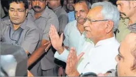  ?? PTI ?? Bihar CM Nitish Kumar speaks to media after submitting his resignatio­n at Raj Bhawan in Patna.
