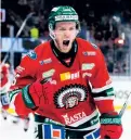  ?? ARKIVBILD: MICHAEL ERICHSEN ?? Frölundas Filip Johansson jublar efter ett mål i semifinale­n mot Luleå.