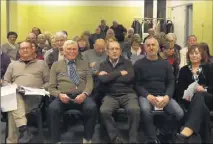  ?? (Photo M. Sk) ?? Les adhérents et sympathisa­nts du CIL de Valbertran­d ont tenu leur assemblée générale, vendredi soir. En l’absence de Françoise Alliot, Robert Sajous, Alice Baïdal et Gabriel Lorbois, respective­ment vice-président, trésorier et secrétaire, veillent sur...