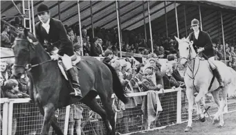  ??  ?? Badminton 1971 lap of honour: Mike on ‘beloved’ Farmer Giles with wife Angela on Mooncoin