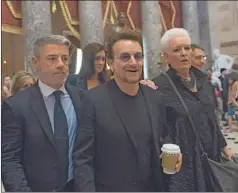  ?? AFP ?? LIDER. Bono en Washington, en busca de fondos para ONE.