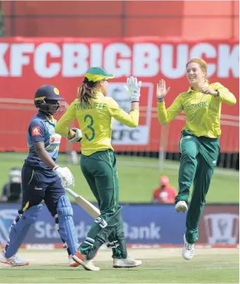  ?? | BackpagePi­x ?? NADINE de Klerk celebrates a wicket during yesterday’s third T20 Internatio­nal against Sri Lanka at Supersport Park. The Proteas won the series 3-0, the positive result they were looking for after an underwhelm­ing 2017.