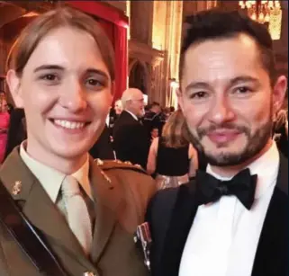  ??  ?? Bride and groom: Soldier Hannah Winterbour­ne and actor Jake Graf