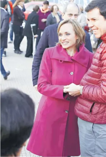  ??  ?? ►► La candidata de la DC, Carolina Goic, durante una actividad ayer en Renca.