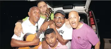  ??  ?? The Dingalings in their new show Yugan Naidoo and Melvyn Davids (front).
with Koobeshen Naidoo, Ravi Subramoney, Satchu Annamalai, director