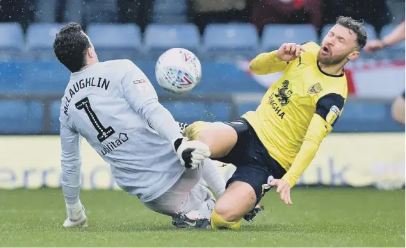  ??  ?? Sunderland goalkeeper Jon McLaughlin