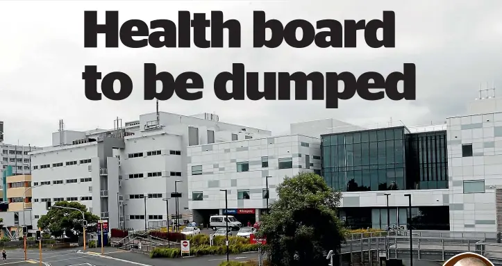  ?? TOM LEE/STUFF ?? Health Minister David Clark, inset, said he was ‘‘seriously dissatisfi­ed’’ with the Waikato DHB’s performanc­e.