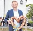  ?? FOTO: STEFFI ADAM/IMAGO IMAGES ?? Zum Fürchten? Oder ist Christian Lindner nicht eher der Kandidat der Herzen.