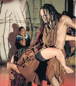  ??  ?? Mduduzi Nhlapo in action during a rehearsal of the dance piece Kiu.