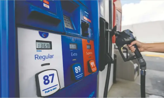  ?? AZIN GHAFFARI ?? Calgary and Edmonton continue to have the two lowest prices for gas in Canada among major metropolit­an areas. Vancouver has the highest prices in the country.