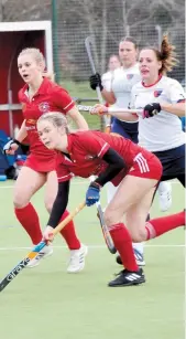  ?? ?? Marlow Women's 1st team suffered their first defeat of the season on Saturday, but still look likely champions. Photo: Muddy Shots Photograph­y.