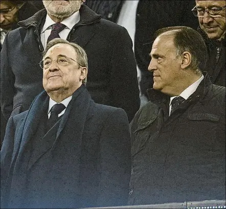  ?? FOTO: MANEL MONTILLA ?? Florentino Pérez y Javier Tebas vivirán hoy en Madrid una nueva batalla por la Superliga