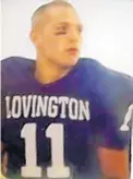  ?? COURTESY OF SPEEDY FAITH ?? Brian Urlacher led Lovington High School to an undefeated state championsh­ip season in 1995.