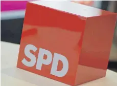  ?? SYMBOLFOTO: SWEN PFÖRTNER ?? Die Gemeindera­tsfraktion der SPD will über dubiose Wohnentwic­klungen in der Innenstadt informiert werden.