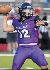  ?? KYLE TELECHAN/POST-TRIBUNE ?? Merrillvil­le quarterbac­k Angel Nelson finds a receiver Friday during the Pirates 42-7 Duneland Athletic Conference win.