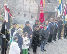  ?? FOTO: RUDI HEILIG ?? Am Volkstraue­rtag wurde auch in Reute-Gaisbeuren der Opfer der Weltkriege gedacht.