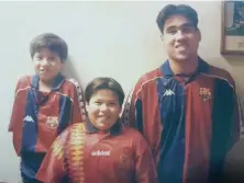  ??  ?? L-R Fitness coach Selu Lozano teaches kids early on the basics of football and the importance of incorporat­ing sports into one's lifestyle; Lozano was on the heavier side when he was younger, but tkept the weight off because of football and proper nutrition