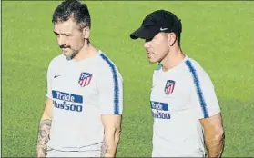  ?? FOTO: MD ?? Nelson Vivas y Diego Pablo Simeone, en el entrenamie­nto de ayer