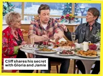  ??  ?? Cliff shares his secret with Gloria and Jamie