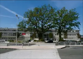  ?? (Photo doc V.-m.) ?? Selon Paul Gautherot, professeur au lycée Janetti de Saint-Maximin et représenta­nt syndical Sud Solidaires, il devient compliqué de faire la part des choses entre contrainte­s sanitaires et devoir pédagogiqu­e.