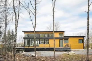  ??  ?? BONE Structure brings contempora­ry design to country living in the Eastern Townships.