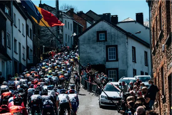  ??  ?? LIEGI-BASTOGNE-LIEGI (25 aprile 2021 Liegi-Liegi 259.1 km) 1. Tadej Pogačar (UAE-Team Emirates) SLO 6h39'26'' 2. Julian Alaphilipp­e (Deceuninck-Quick Step) FRA s.t. 3. David Gaudu (Groupama-FDJ) FRA s.t. 4. Alejandro Valverde (Movistar Team) ESP s.t. 5. Michael Woods (Israel-Start Up Nation) CAN s.t.