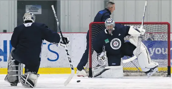  ?? KEVIN KING ?? Goaltender Steve Mason has been reduced to a backup role with the Winnipeg Jets following an injury-riddled season and Connor Hellebuyck’s Vezina Trophy-calibre play.