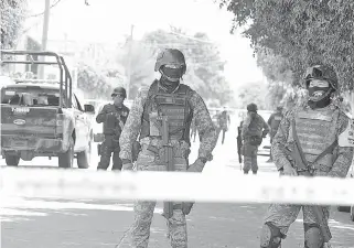  ?? FOTO: ALFONSO BERBER ?? En el corto plazo habrá más presencia de elementos en las calles de Celaya.