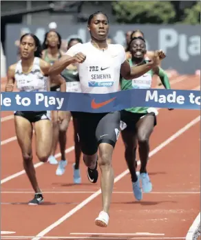  ?? Isithombe: BACKPAGEPI­X ?? UMGIJIMI uCaster Semenya waseNingiz­imu Afrika ewina i-800m kwi-IAAF Diamond League Prefontain­e Classic e-Eugene, eUSA, ngoMeyi nonyaka